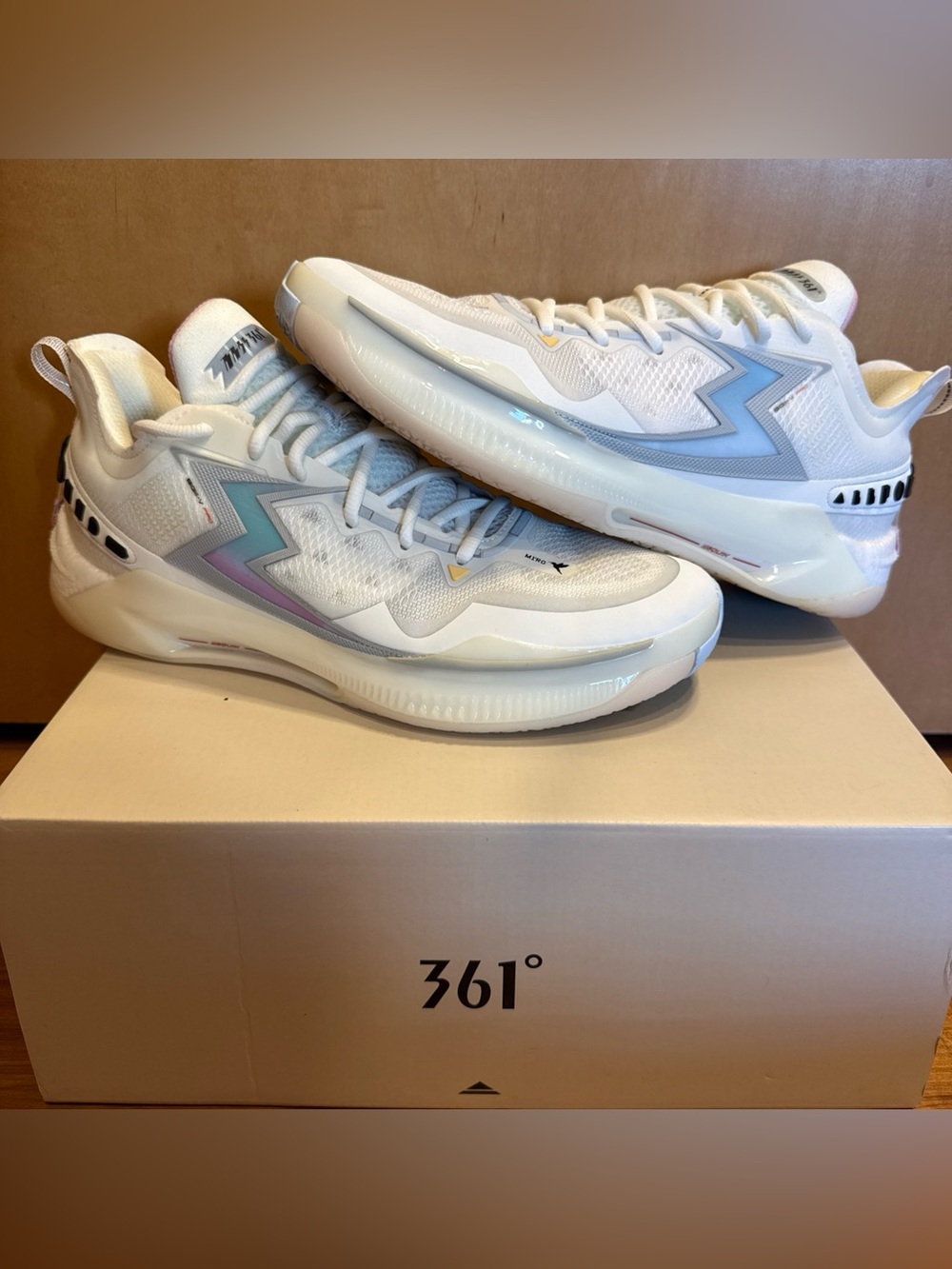 361° Big3 5.0 Quick Pro Mens Size 12 Basketball Volleyball shoes